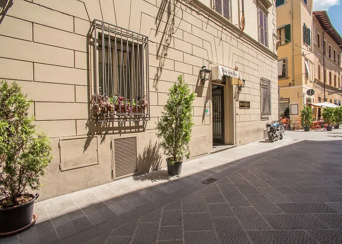 Hotel Nuova Italia Florenz